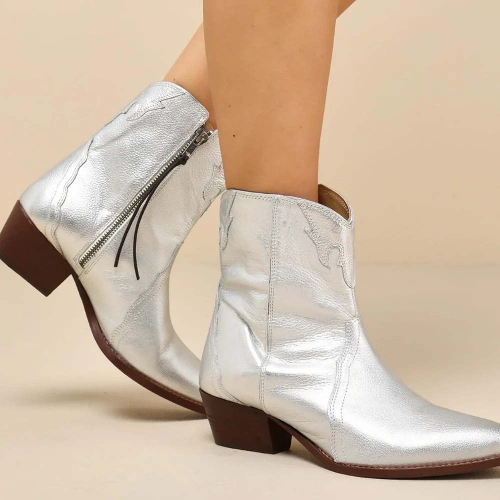 Free People New Frontier Silver Leather Western Ankle Booties - Picture 1 of 10
